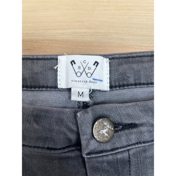 Six crisp days flared jeans distressed bottoms size medium - Picture 4 of 6